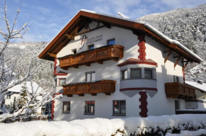 Отель Appartements Pfausler, Эц